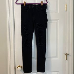 Black American Eagle skinny jeans
